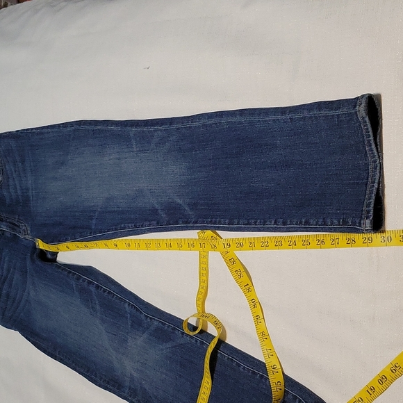 Lucky Brand sienna tomboy mid rise medium wash jeans size 2 - Picture 4 of 7
